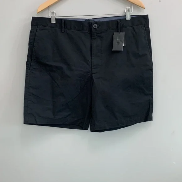 Club Monaco Baxter Textured 7" Shorts - Picture 5 of 10